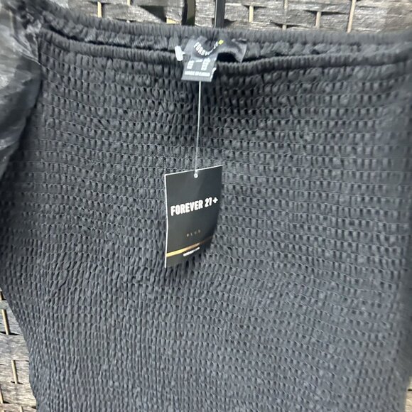 Forever 21 Black Smocked Puff Sleeves Knee Length Dress Size 2X NWT - Picture 2 of 6